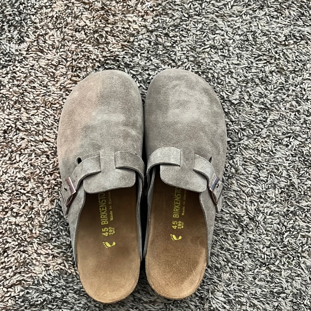 Birkenstocks size 45 men. Never worn!!!!